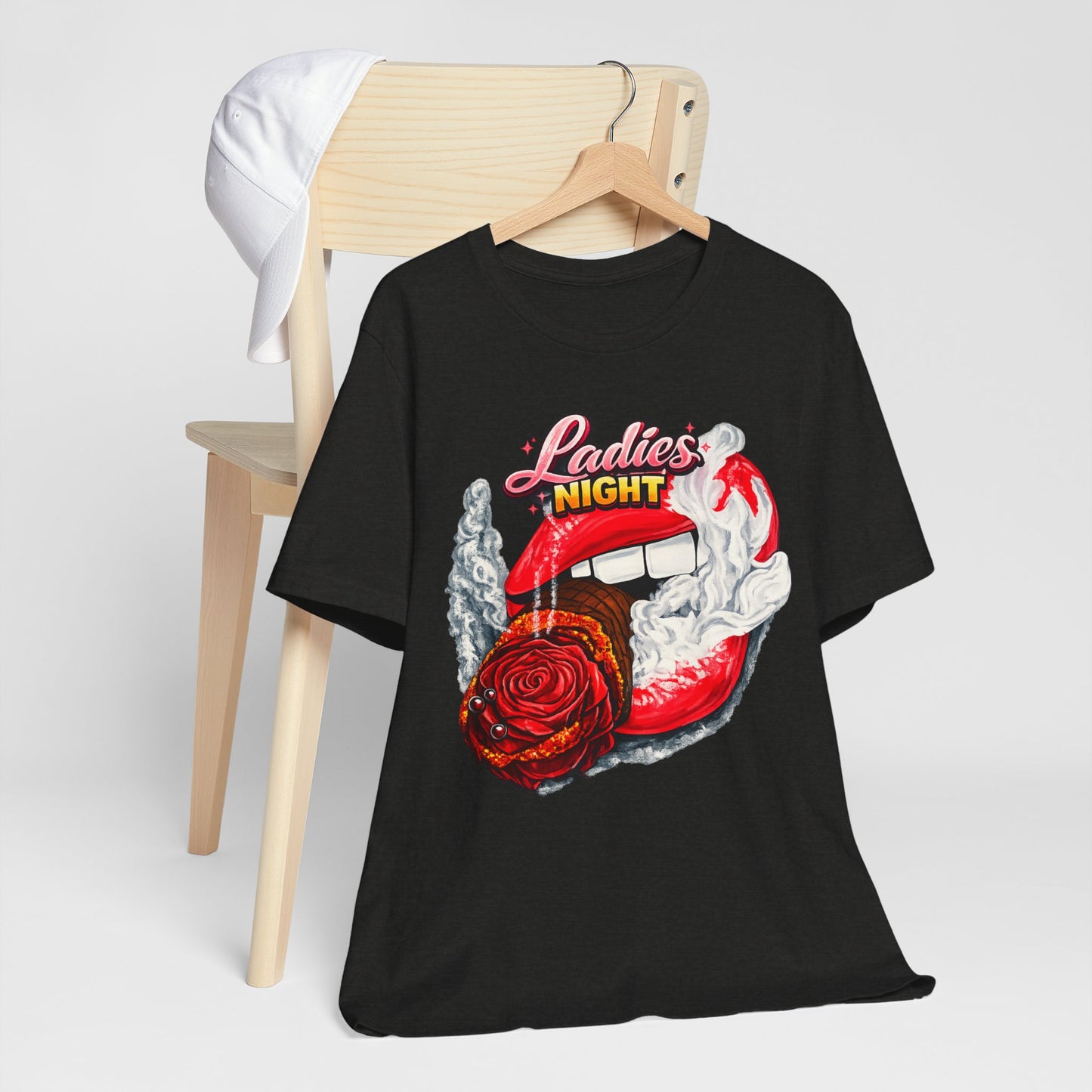 Ladies Night - Cigar Fun / Unisex Short Sleeve Tee
